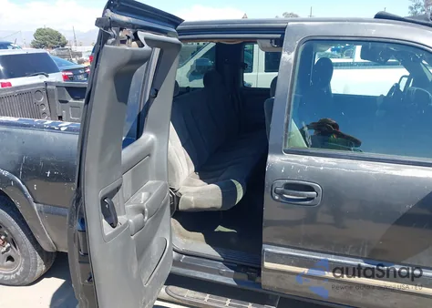 2003 Chevrolet Silverado 1500 Ls из США, поврежденный, VIN 2GCEC19T131283548